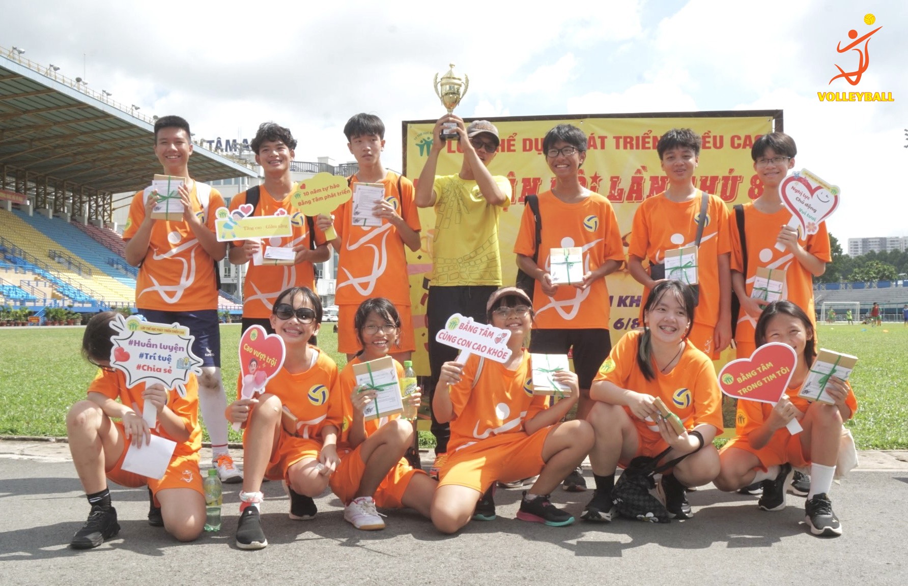 Lớp Bóng Chuyền Tằng Chiều Cao tại Thể Dục Bằng Tâm. Lớp Bóng Chuyền Tằng Chiều Cao tại Thể Dục Bằng Tâm.