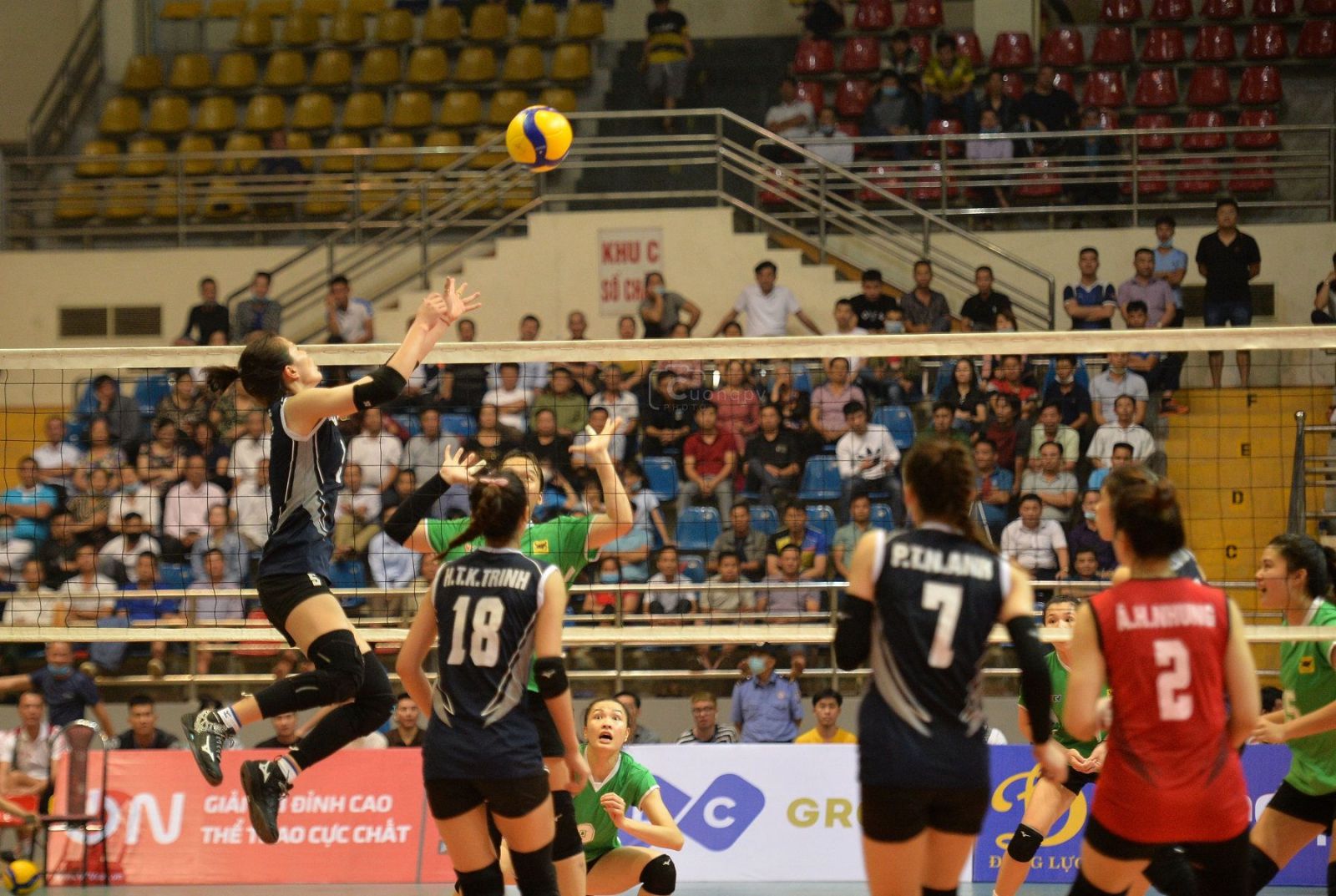 Bài tập bật cao trong bóng chuyền Bài tập bật cao trong bóng chuyền