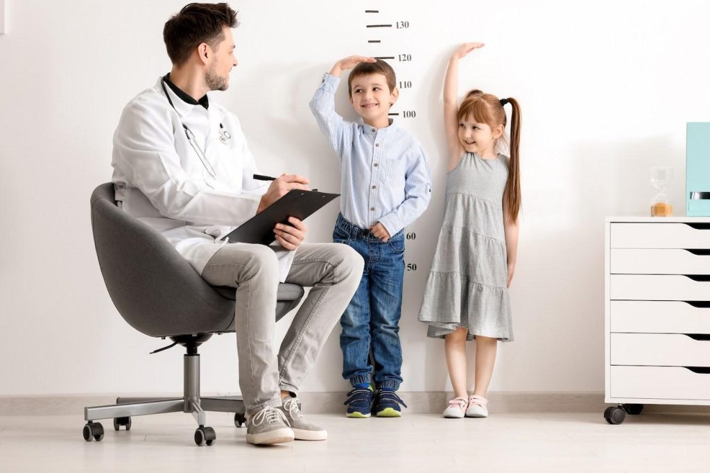 Bài thể dục buổi sáng của trẻ em