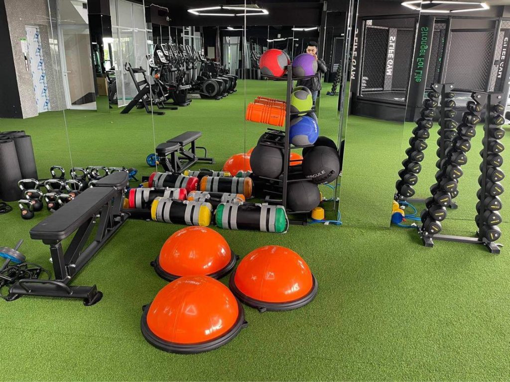 Dụng Cụ Tập Gym Bao Gồm Những Thiết Bị Gì?