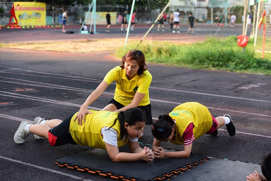 Trẻ nhỏ cũng là nhóm khách hàng rất tiềm năng.