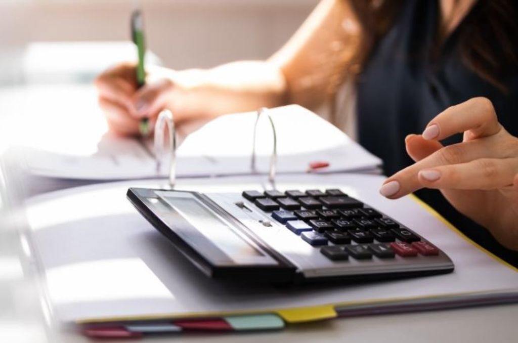 các ngành kinh tế sau này dễ xin việc, các ngành nghề ra trường dễ xin việc , các trường đại học dễ xin việc