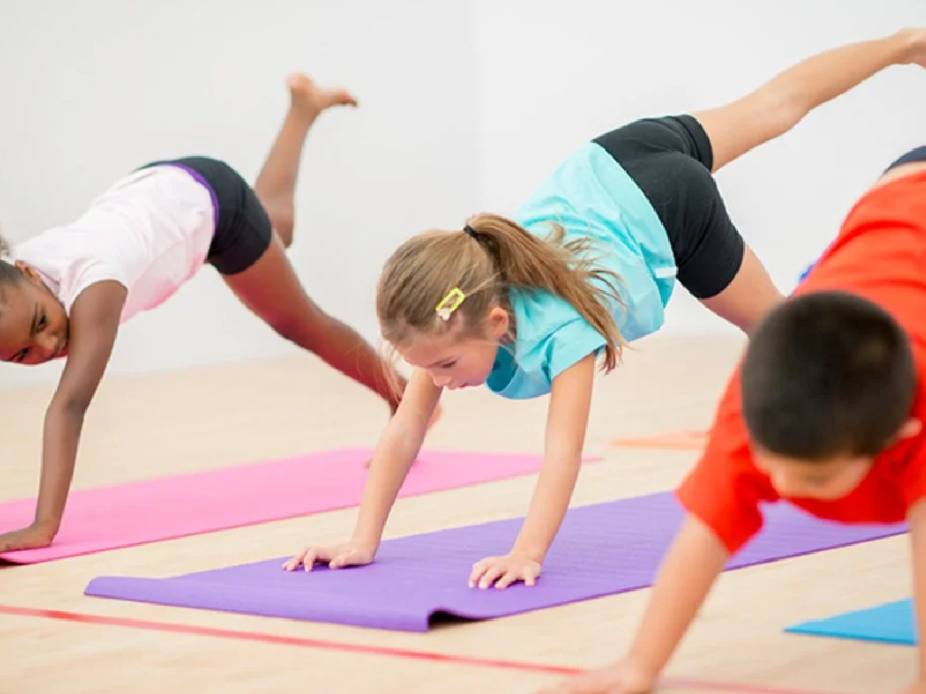 Các bài tập Yoga cho trẻ em hoàn toàn có thể thực hành tại nhà với thời lượng 10 – 15 phút mỗi ngày Các bài tập Yoga cho trẻ em hoàn toàn có thể thực hành tại nhà với thời lượng 10 – 15 phút mỗi ngày