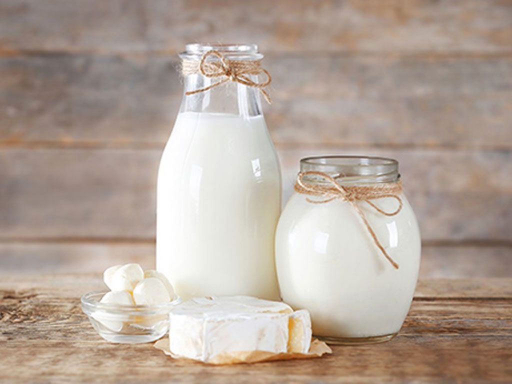 Sữa và các thực phẩm được làm từ sữa chính là thực đơn tăng chiều cao cho trẻ dậy thì lý tưởng nhất