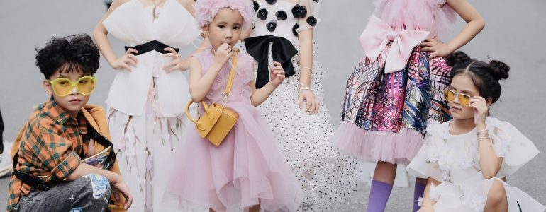 Hướng Dẫn Catwalk Cho Các Bé Chuyên Nghiệp