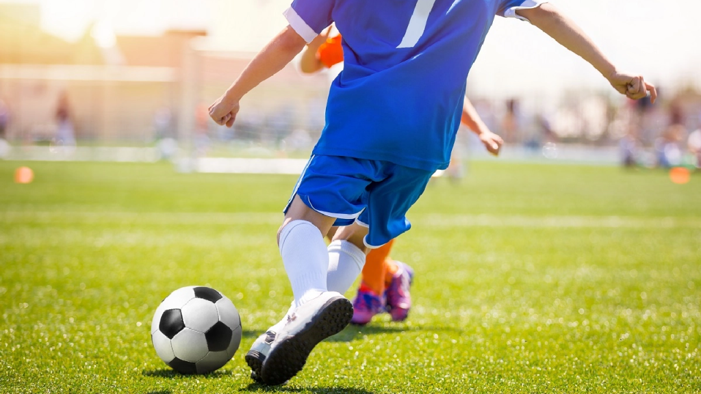 Giải Đáp: Đá Bóng Có Giúp Tăng Chiều Cao Không?