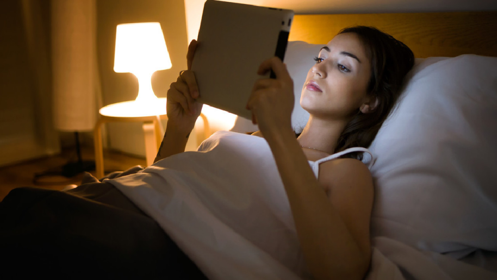 Thức Khuya Có Ảnh Hưởng Đến Chiều Cao Không?