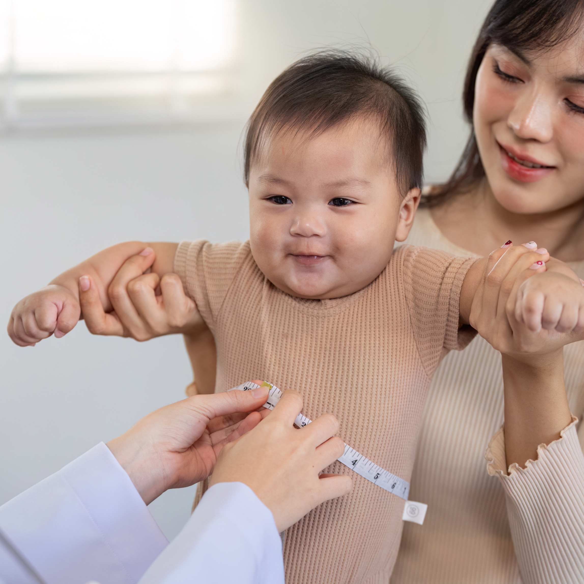 Sự phát triển chiều cao bé trai và bé gái ở khi 7 tháng có sự chênh lệch nhau tuy nhiên không quá lớn Sự phát triển chiều cao bé trai và bé gái ở khi 7 tháng có sự chênh lệch nhau tuy nhiên không quá lớn