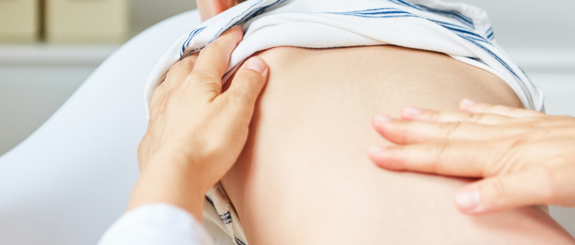 Tầm soát cột sống trẻ em