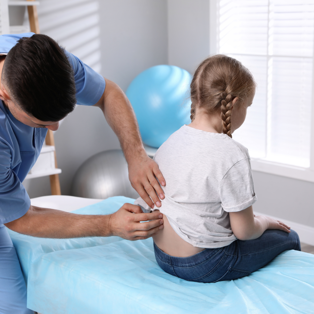Tầm quan trọng chăm sóc của cột sống trẻ em