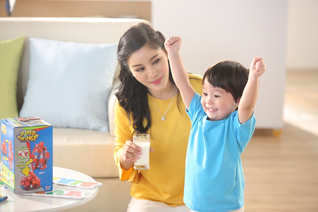 Sữa Giúp Bé Tăng Cân Và Phát Triển Chiều Cao Toàn Diện