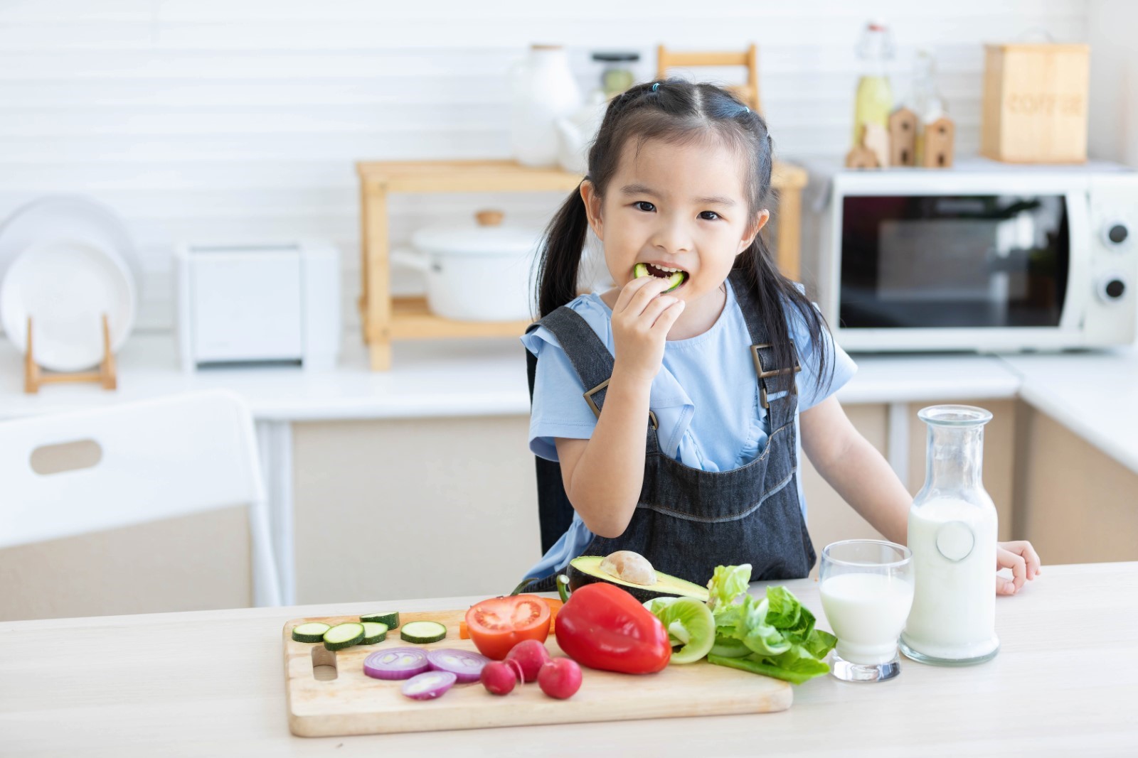 Chế độ ăn phát triển chiều cao theo từng độ tuổi