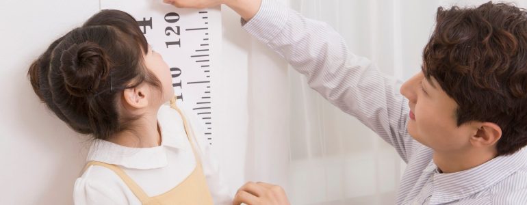 Tiêu Chuẩn Chiều Cao Cân Nặng Của Trẻ Và Những Điều Cha Mẹ Cần Biết