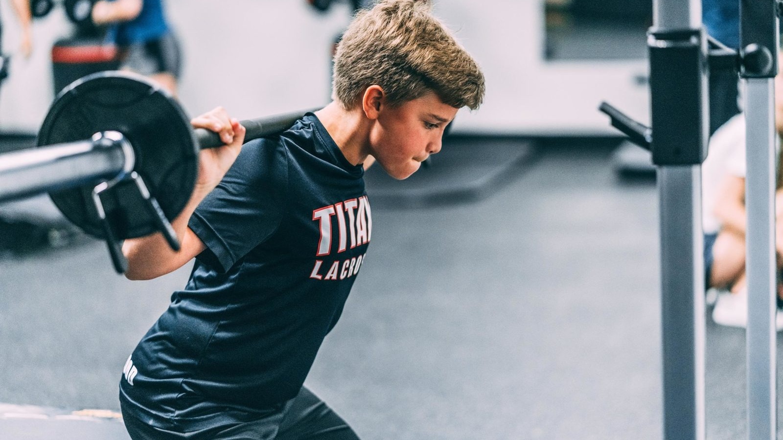 Chiều cao bé trai cần lộ trình ngoài phòng tập Bài tập gym cho bé trai