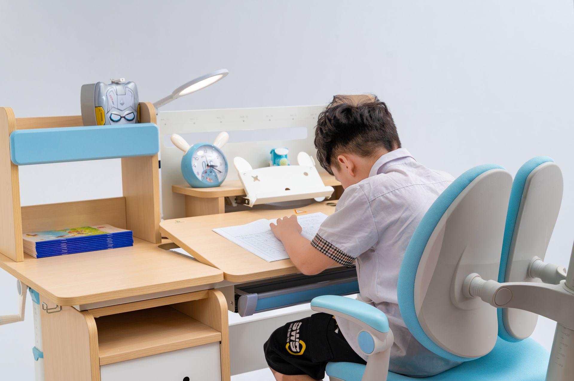 Ngồi đúng tư thế có giúp phòng ngừa các vấn đề vận động không? Ngồi đúng tư thế có giúp phòng ngừa các vấn đề vận động không?